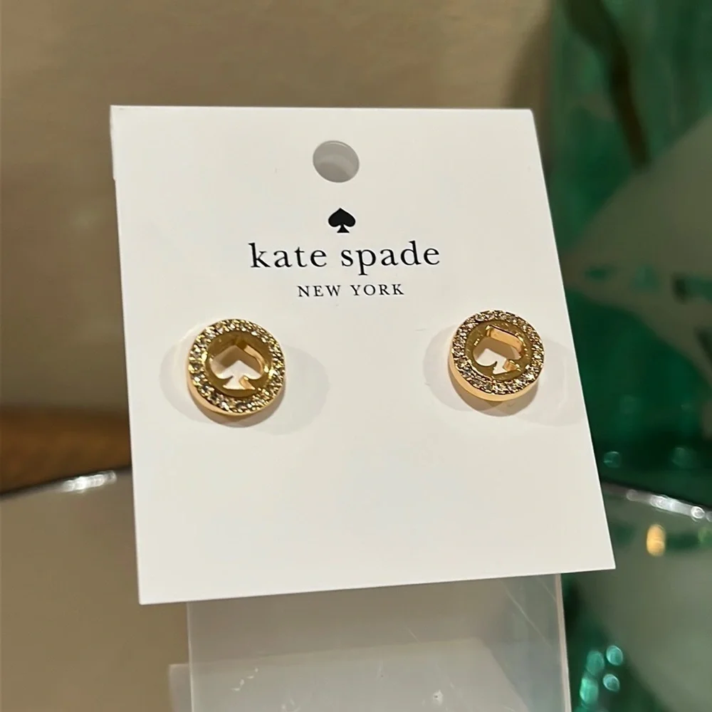 Kate Spade Spot The Spade Pave Halo Spade Studs, earrings, NEW!